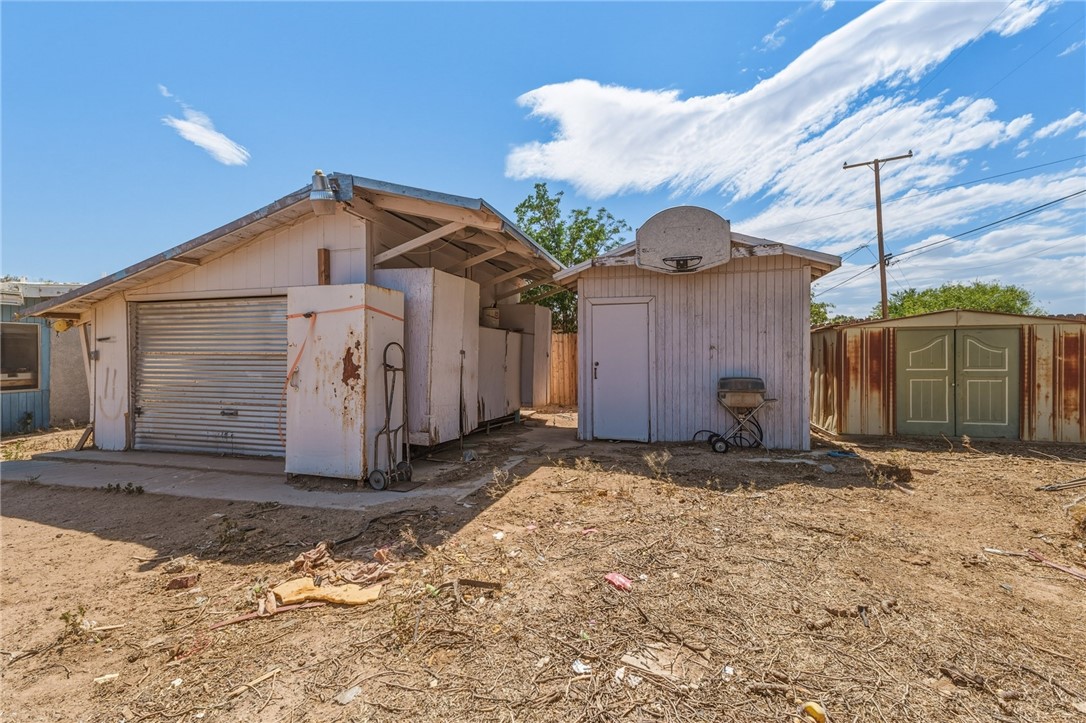 525 E. Williams. St Property Photo 35