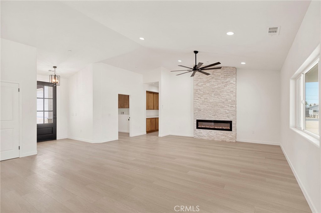 20112 Sahale Road Property Photo 8