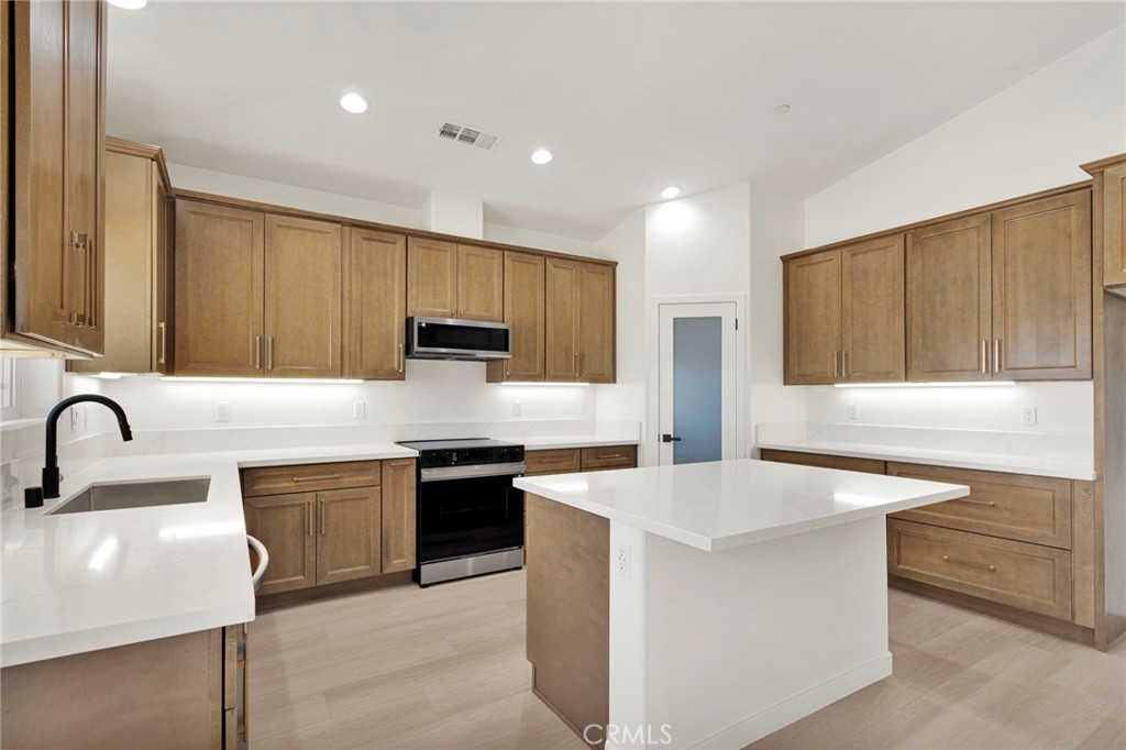 20112 Sahale Road Property Photo 11