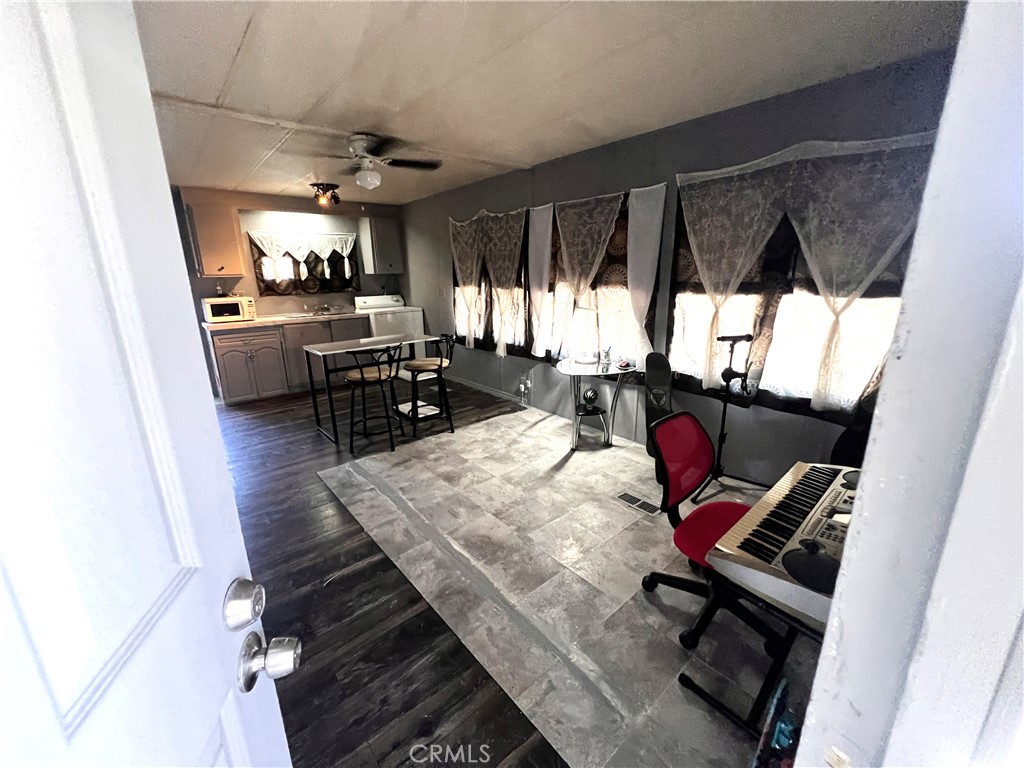 22325 Us Highway 18 33 Property Photo 2