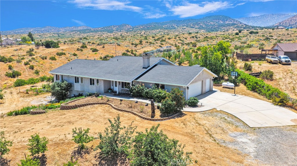 5137 Cygnet Property Photo