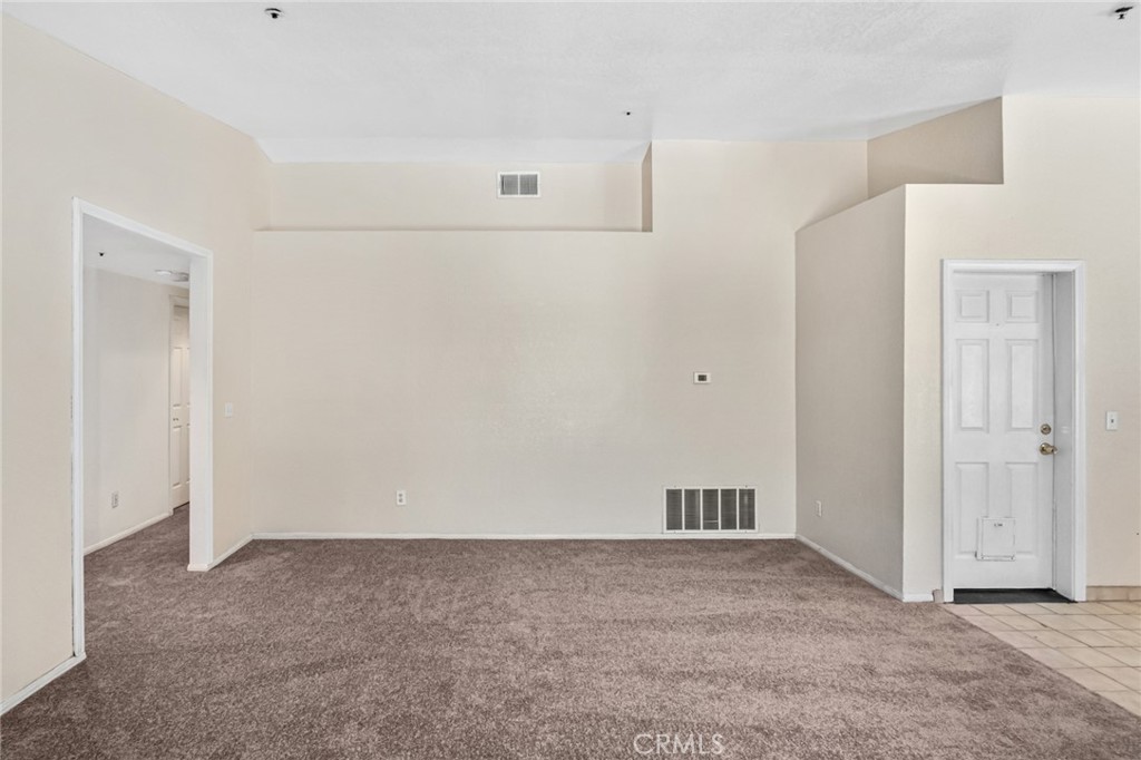 10925 Buttonwood Property Photo 11
