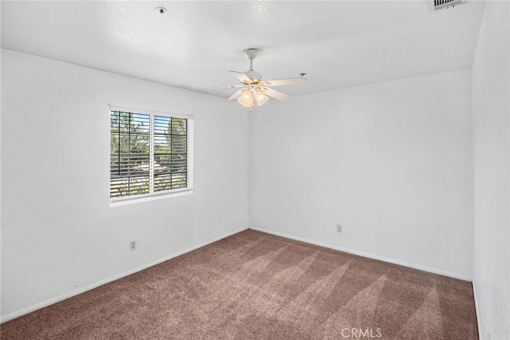 10925 Buttonwood Property Photo 13