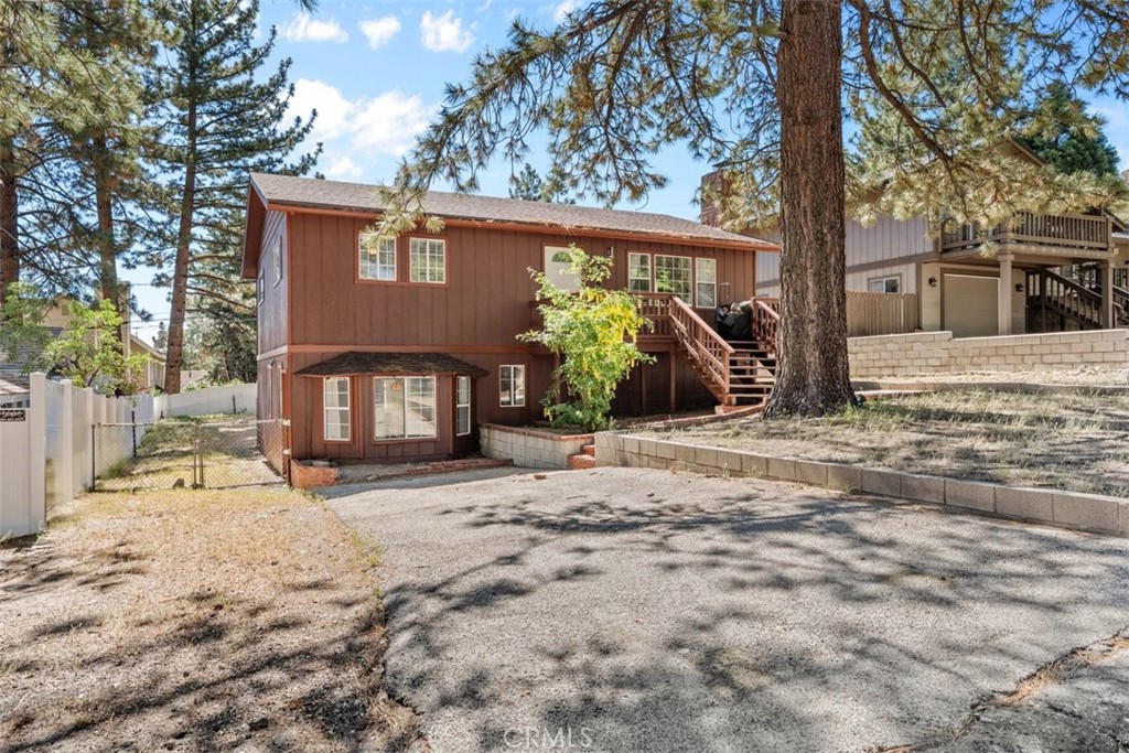 6285 Conifer Property Photo 1