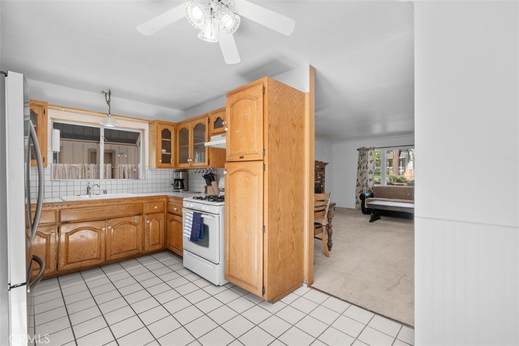 6285 Conifer Property Photo 9