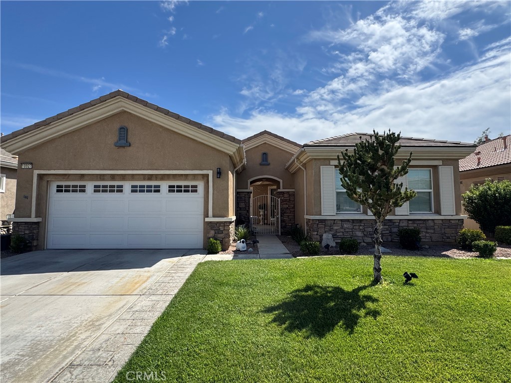 10927 Katepwa Street Property Photo 1