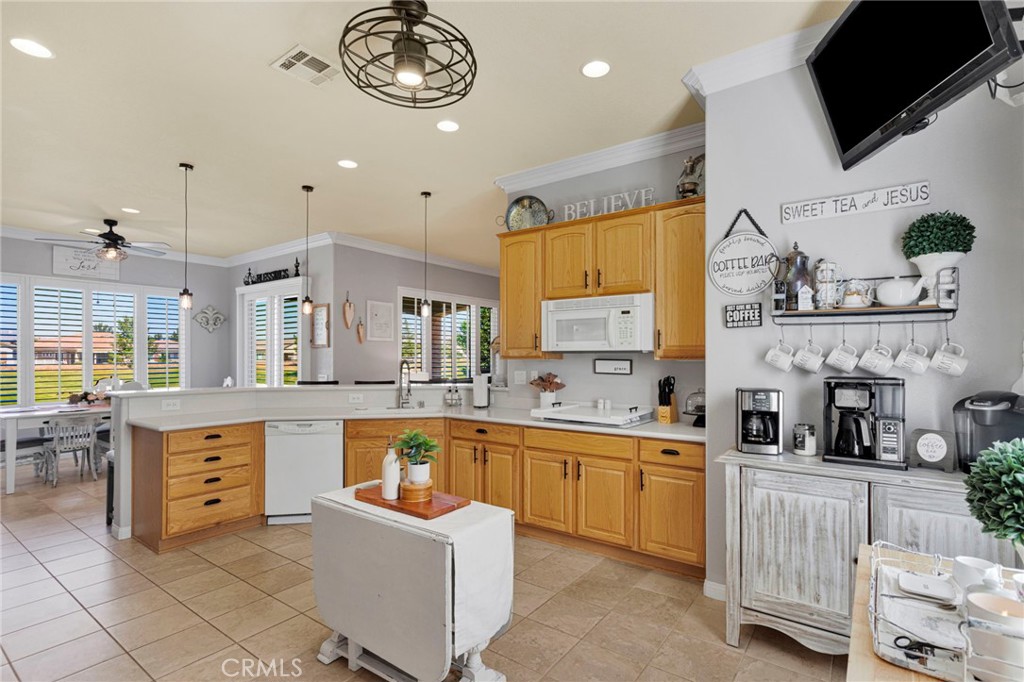 10927 Katepwa Street Property Photo 24
