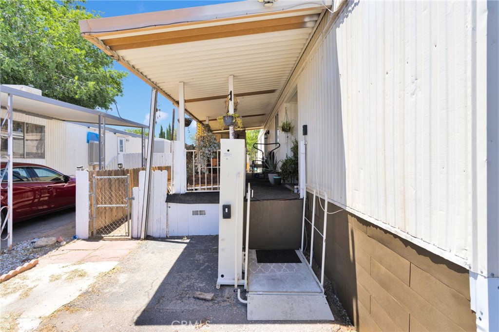 22325 Us Highway 18 79 Property Photo 4