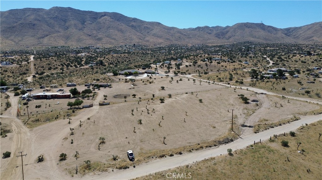 35 Juniper Property Photo 4