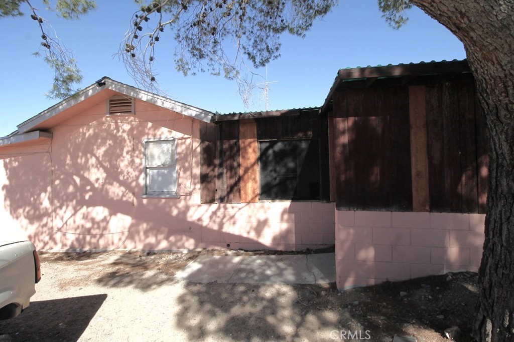33713 1st Street Property Photo 2