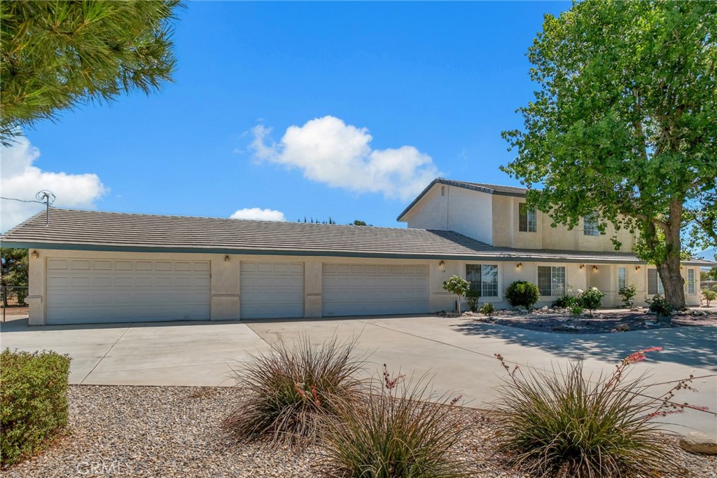 11631 Whitehaven Property Photo 9