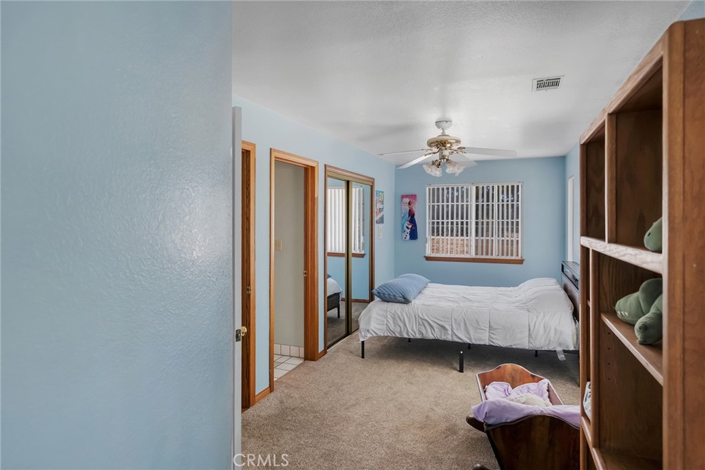 11631 Whitehaven Property Photo 24