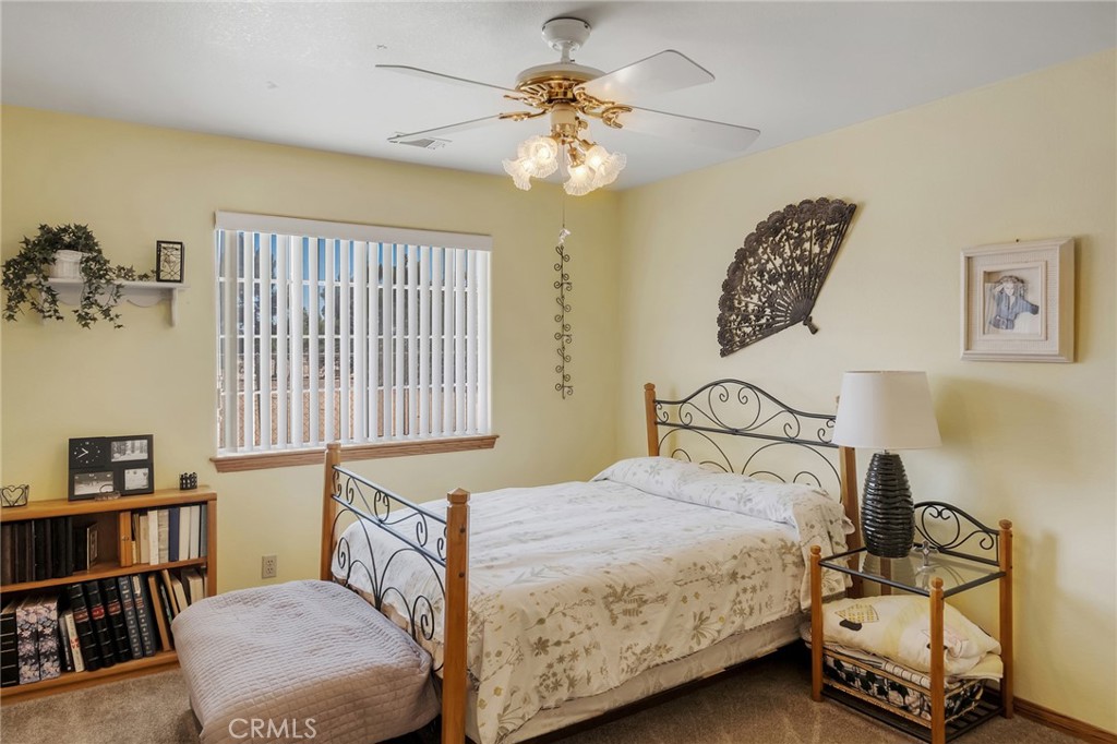 11631 Whitehaven Property Photo 28