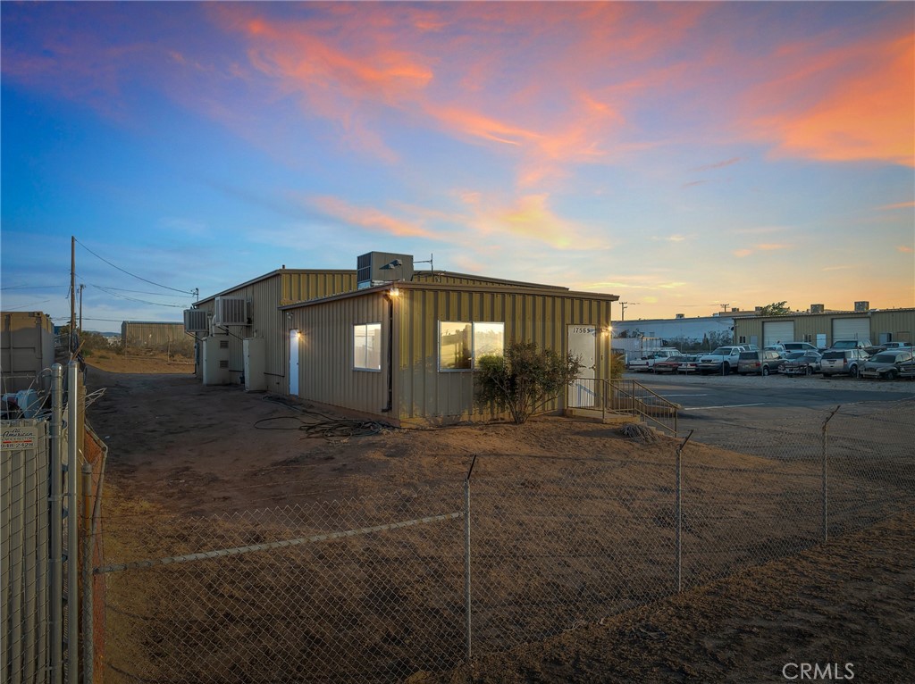 17565 Alder Property Photo 1
