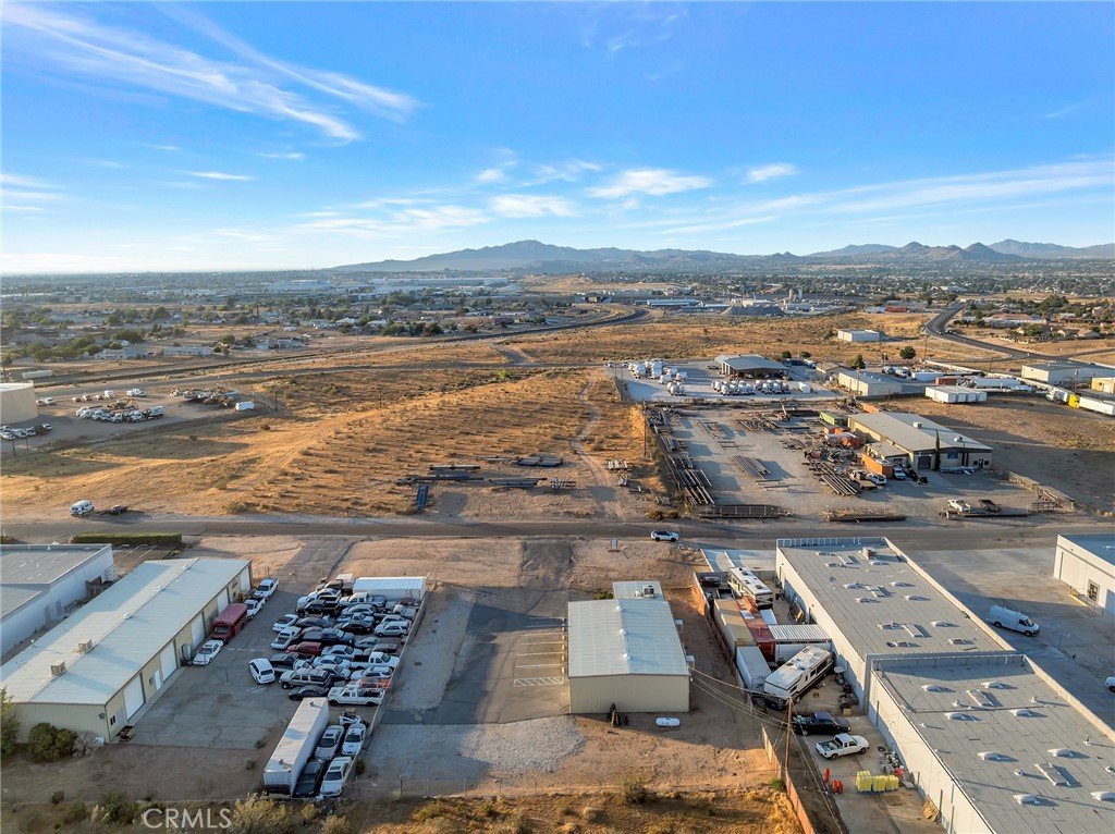 17565 Alder Property Photo 4