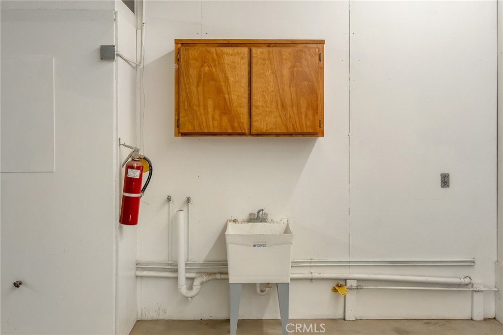17565 Alder Property Photo 17