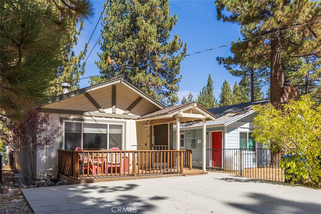 803 Robinhood Boulevard Property Photo 2