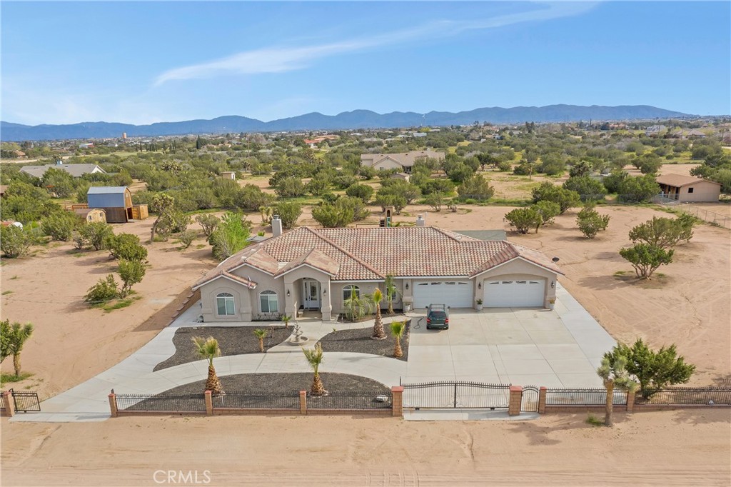 12771 Cedar Property Photo 3