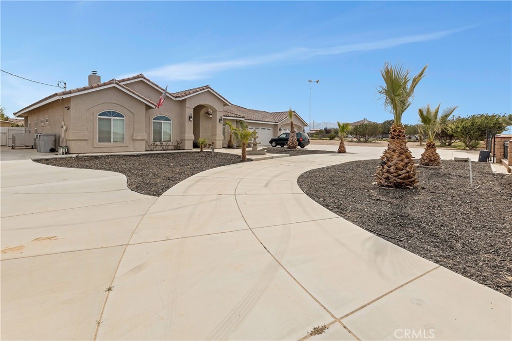 12771 Cedar Property Photo 4