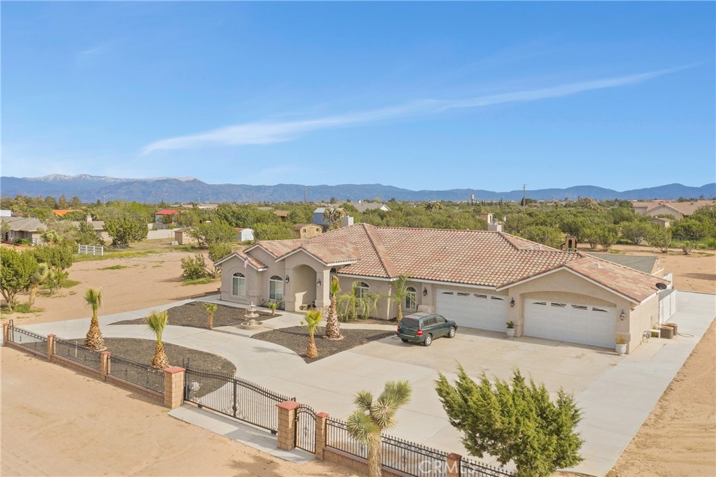 12771 Cedar Property Photo 9
