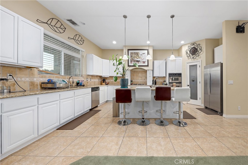 12771 Cedar Property Photo 10