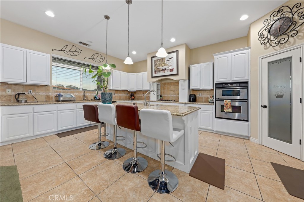 12771 Cedar Property Photo 12