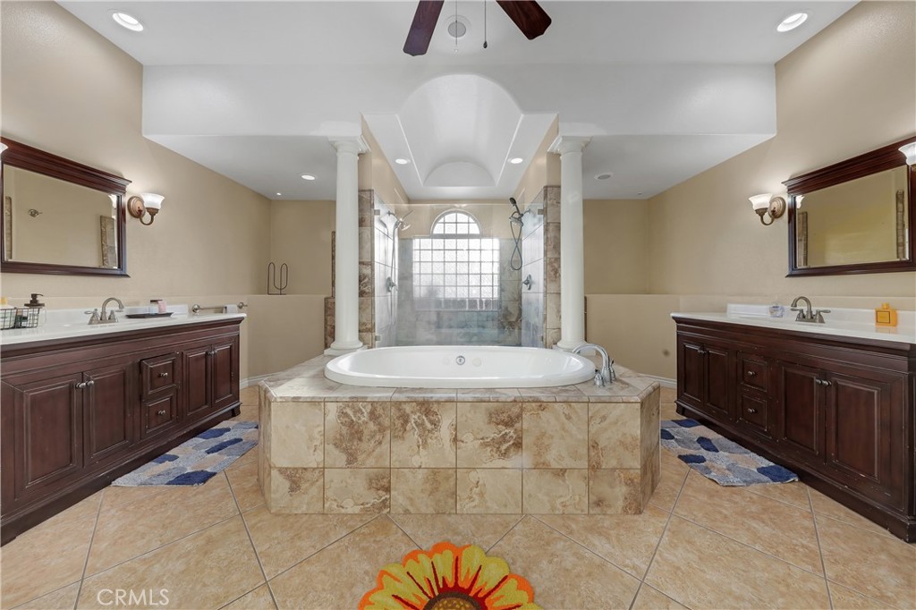 12771 Cedar Property Photo 19