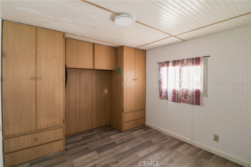 9020 Somerset Boulevard 19 Property Photo 8