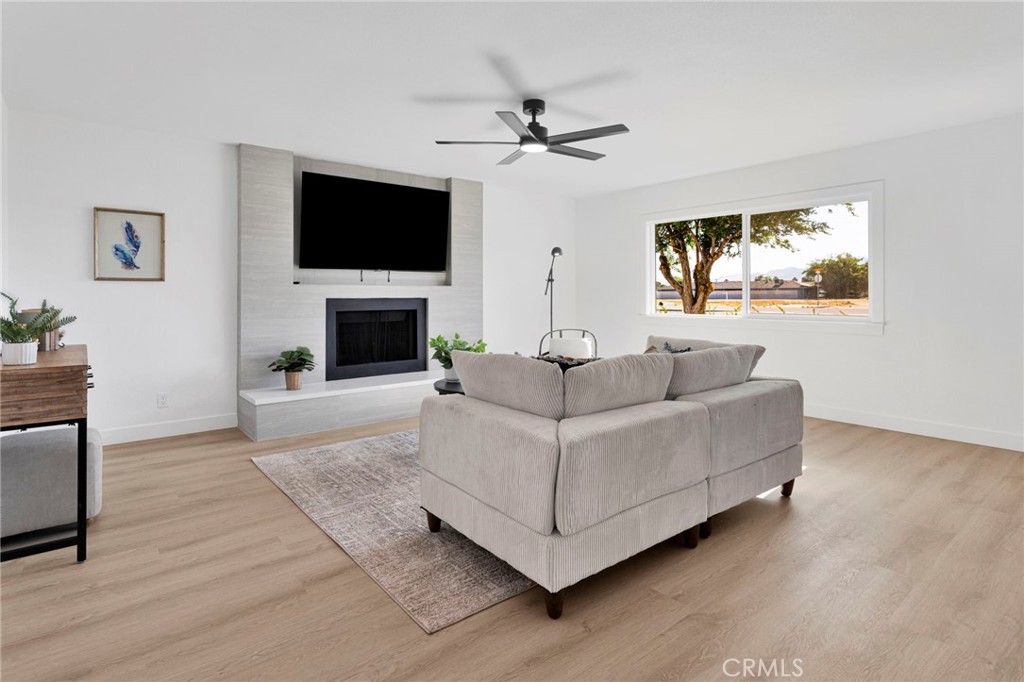 12810 Navajo Property Photo 6