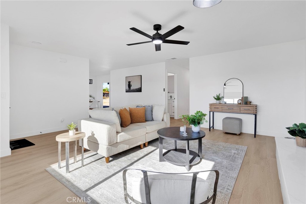 12810 Navajo Property Photo 10