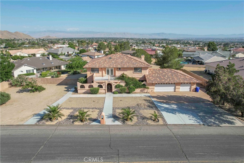18633 Kamana Property Photo