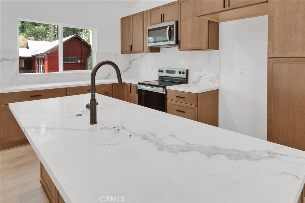 40166 Esterly Property Photo 13