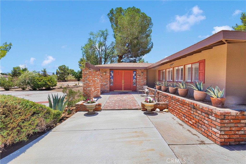 19955 Chickasaw Road Property Photo 4