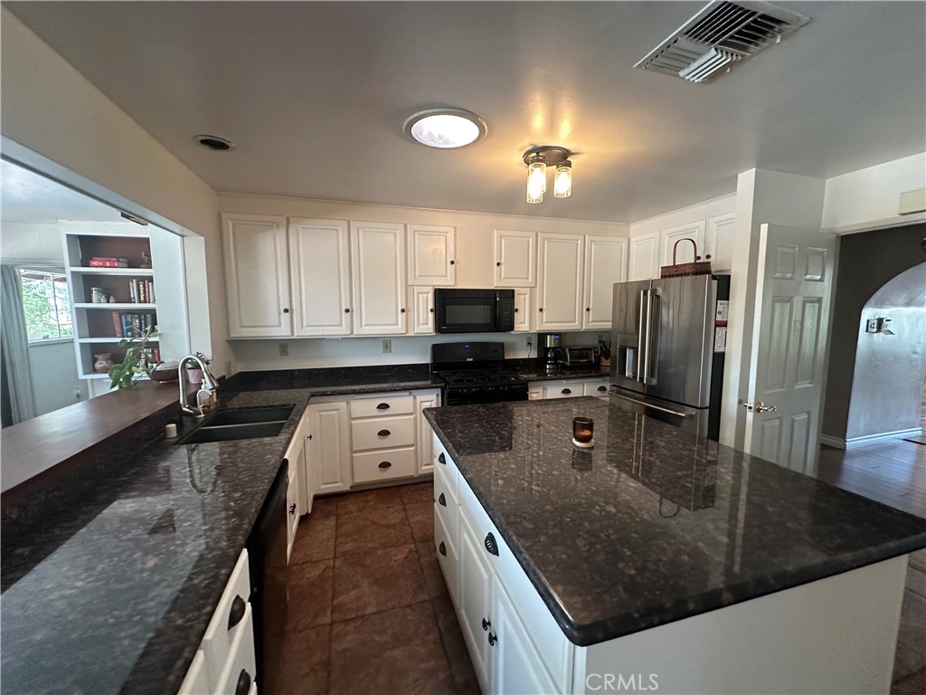 19955 Chickasaw Road Property Photo 12