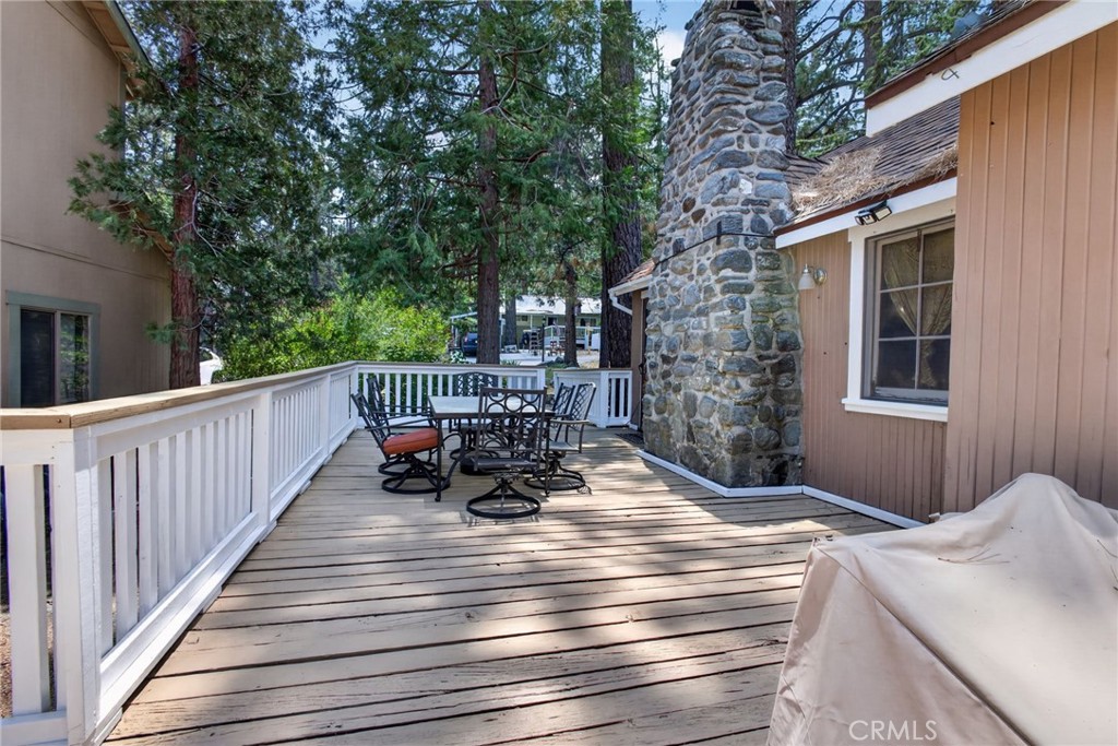 1674 Twin Lakes Property Photo 22
