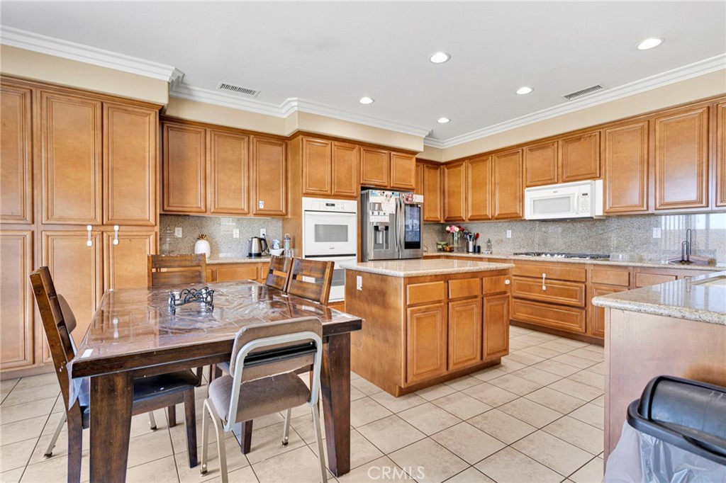 13059 Heywood Street Property Photo 19
