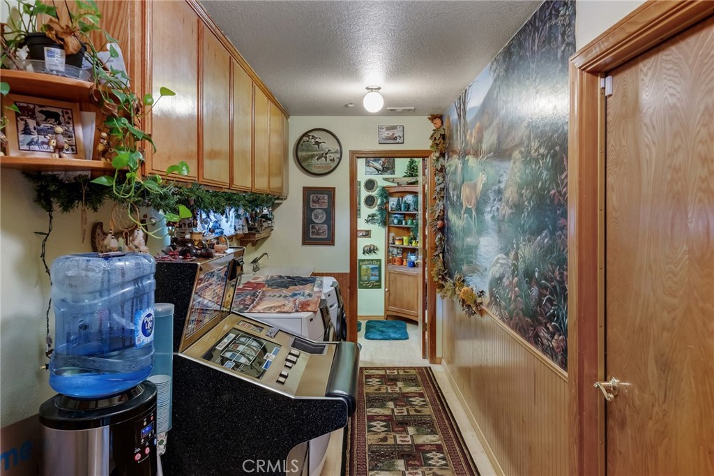7685 Wintergreen Property Photo 11