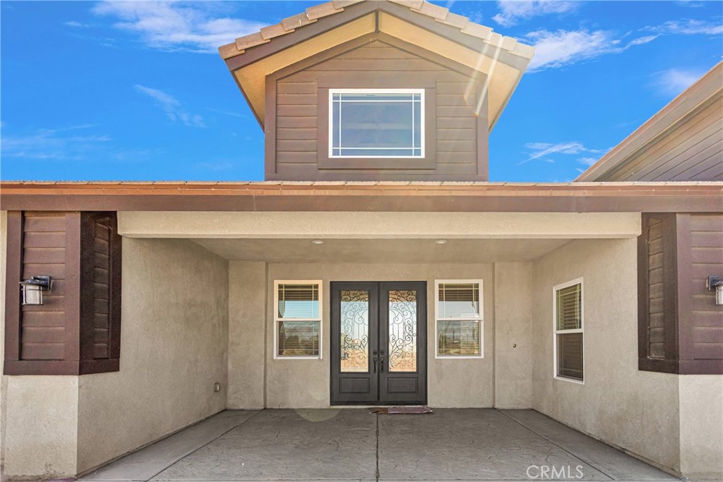 10055 Eaby Property Photo 2