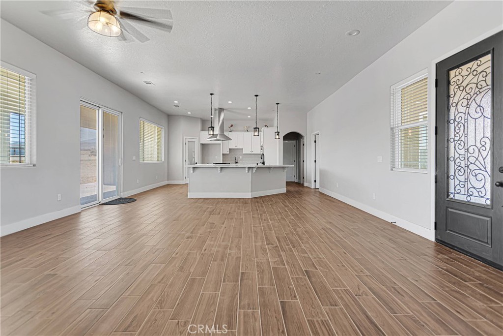 10055 Eaby Property Photo 6