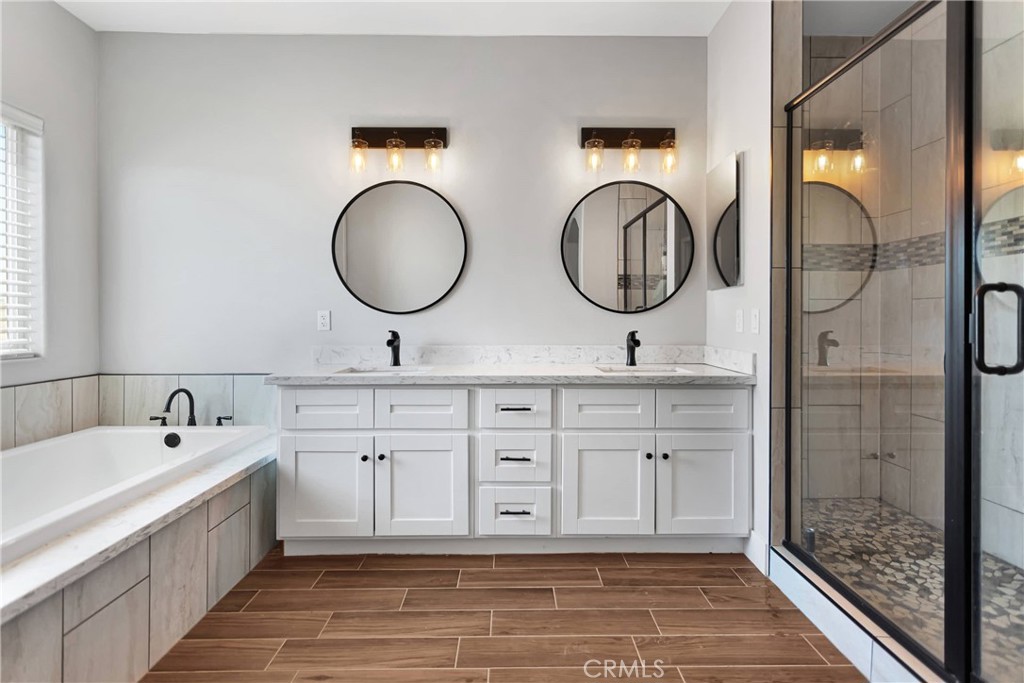 10055 Eaby Property Photo 9