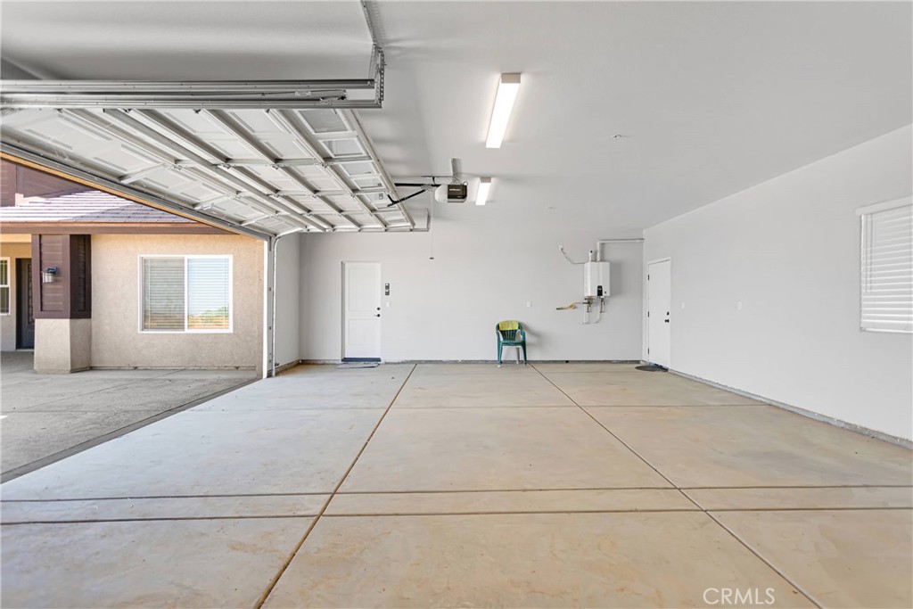 10055 Eaby Property Photo 14