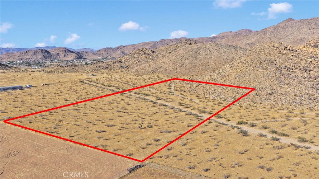 14323 Fairview Valley Property Photo 1