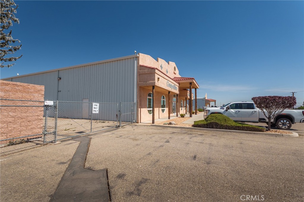 10350 10360 I Avenue Property Photo 4