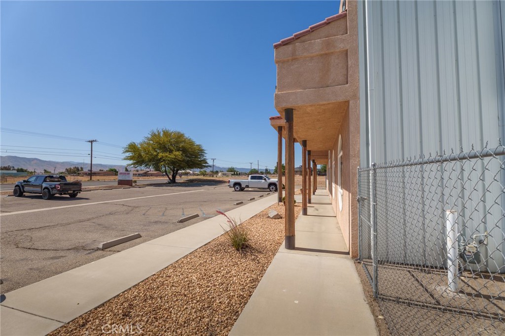 10350 10360 I Avenue Property Photo 5