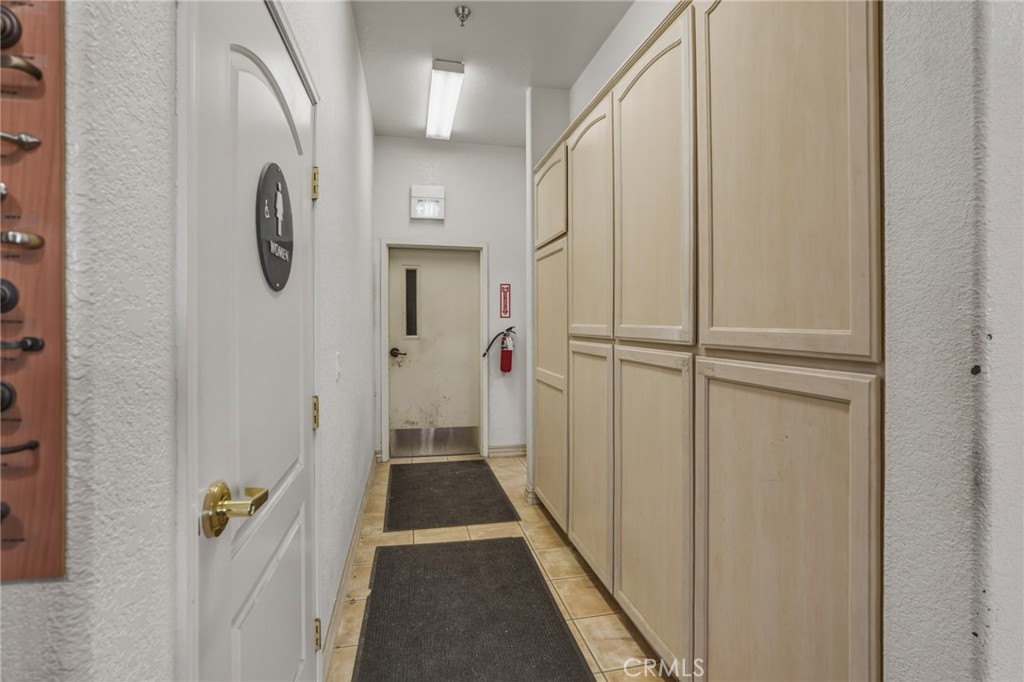 10350 10360 I Avenue Property Photo 44