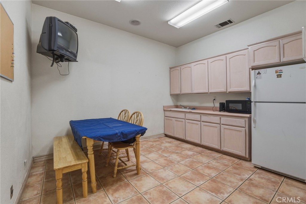 10350 10360 I Avenue Property Photo 45