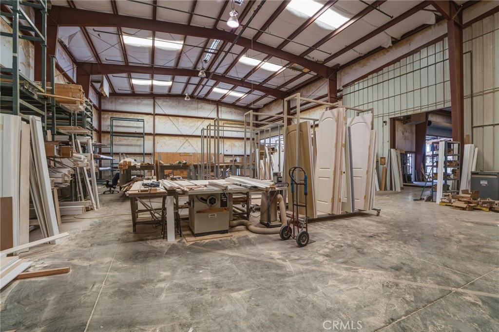 10350 10360 I Avenue Property Photo 58