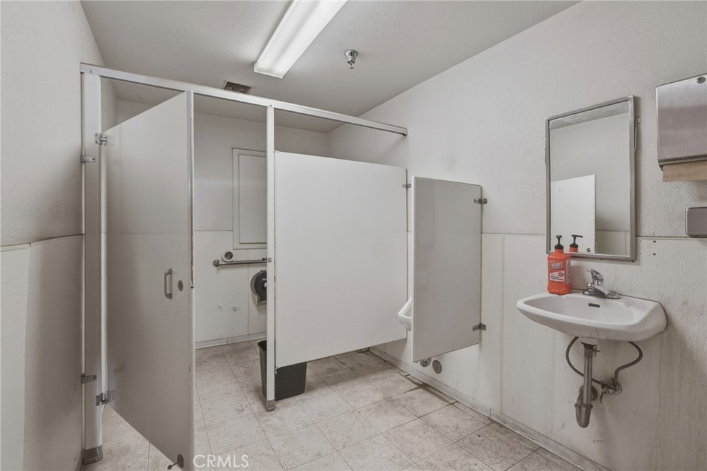 10350 10360 I Avenue Property Photo 70