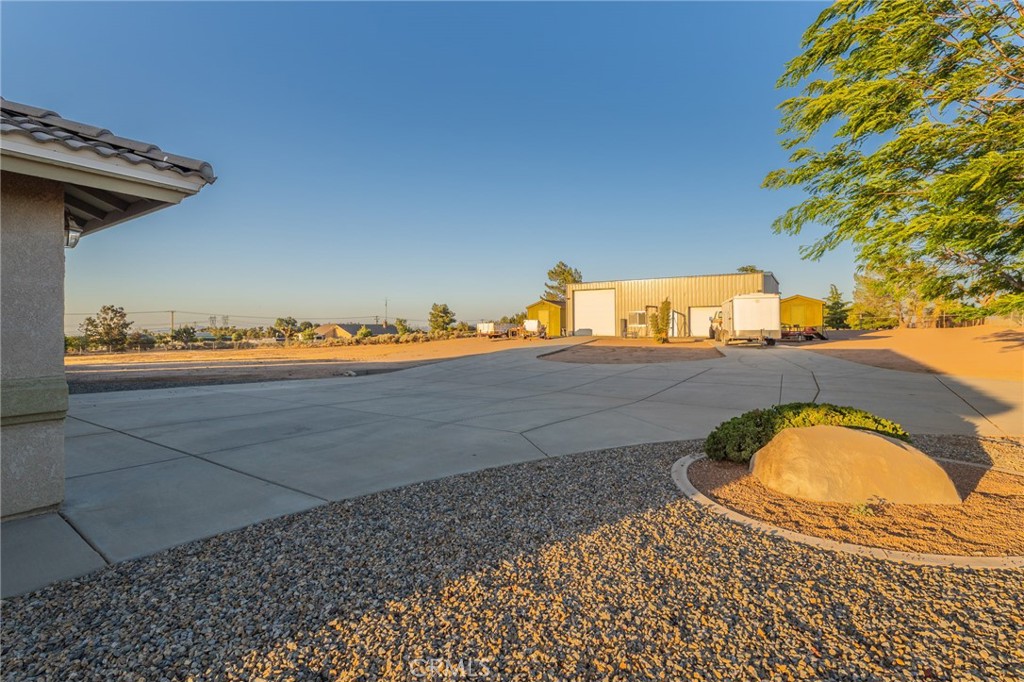11526 Prairie Property Photo 3