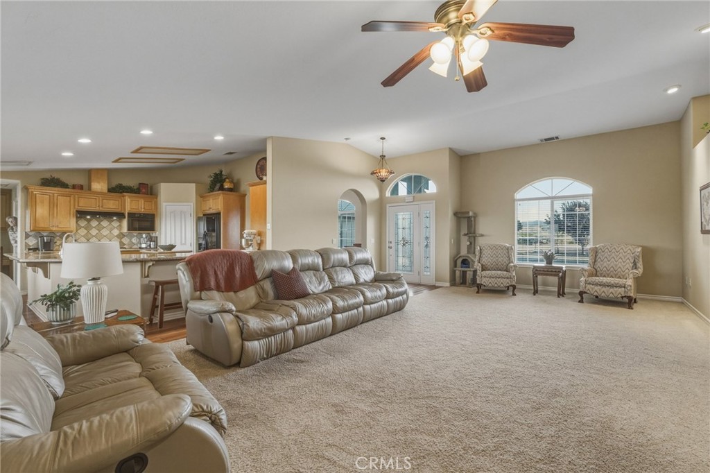 11526 Prairie Property Photo 5